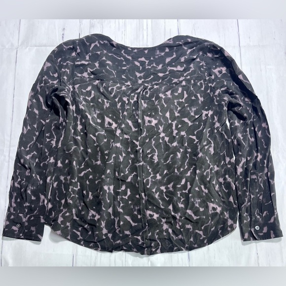 Rails - Hillary Diffused Cheetah Blouse - Picture 4 of 4